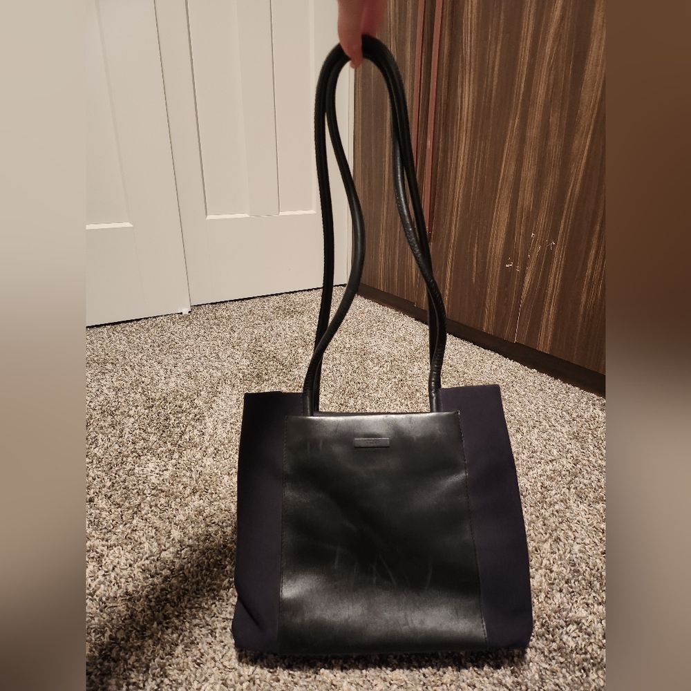 Tumi purse